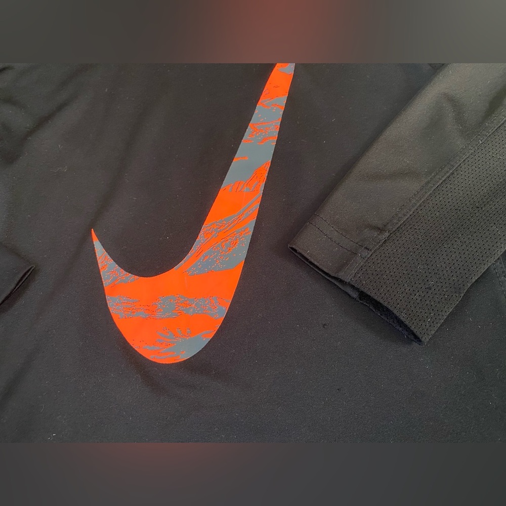 Nike Grey Dri Fit Black Orange Swoosh Logo Long Sleeve Shirts Tee Boy’s Size 5 - Picture 9 of 13